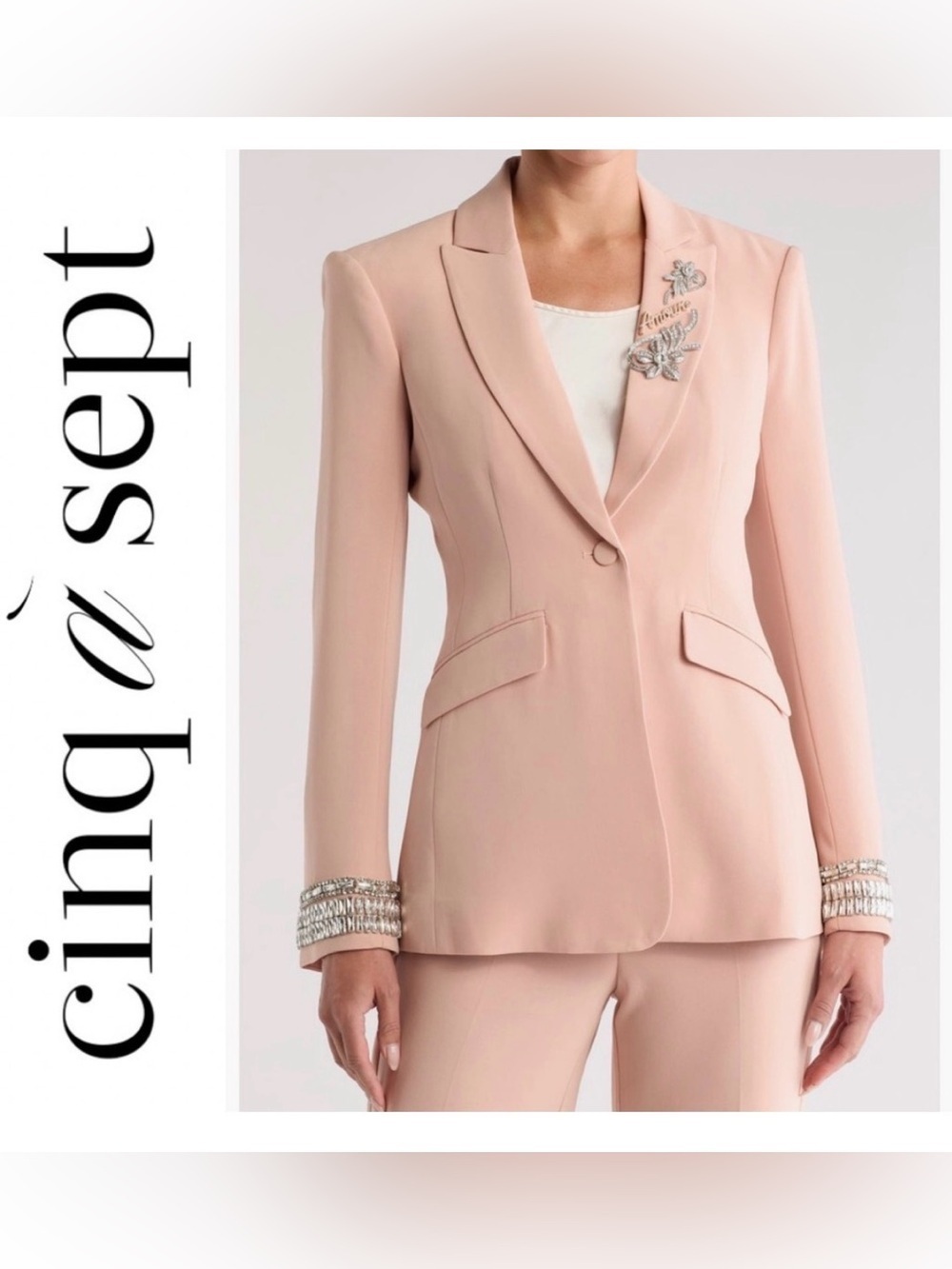 Cinq à Sept Cheyenne Blazer featuring a silver "Amour" brooch size 4